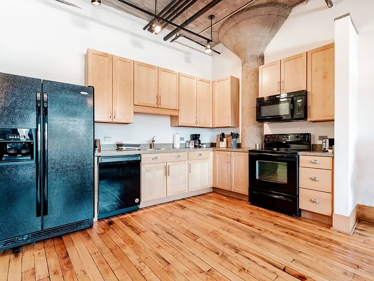 The Adler Frame Lofts — Photo 44