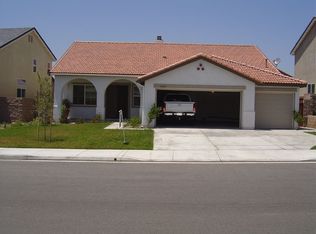 35487 Date Palm St, Winchester, CA 92596
