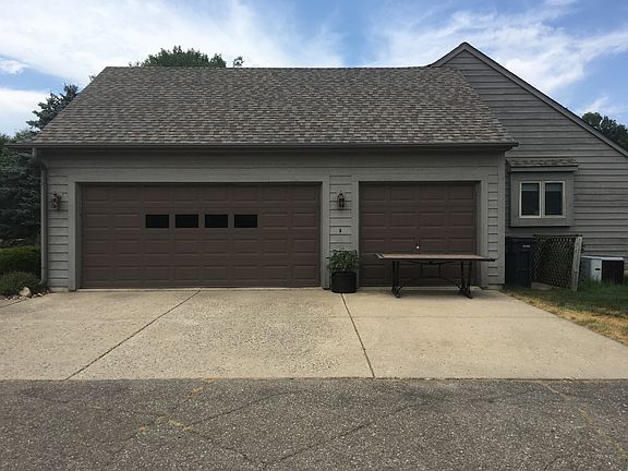 2nd image of 9832 Huron Creek Dr