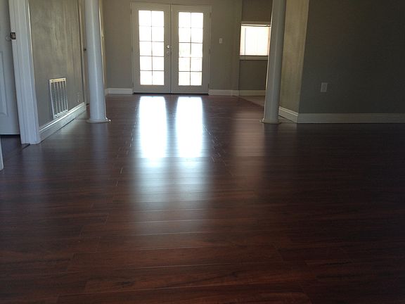 2nd image of 1017 N Mount Vernon Ave