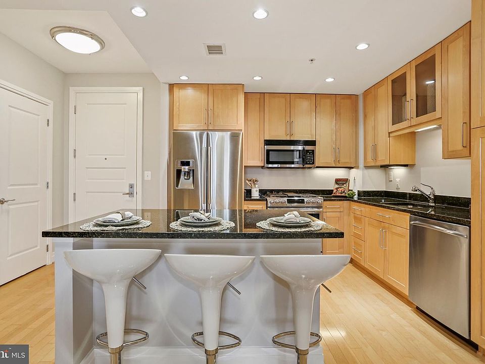 1st image of 8220 Crestwood Heights Dr APT 1301