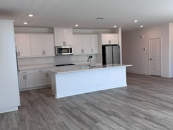 kitchen side angle