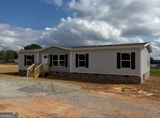 7484 Lula Rd, Lula, GA 30554