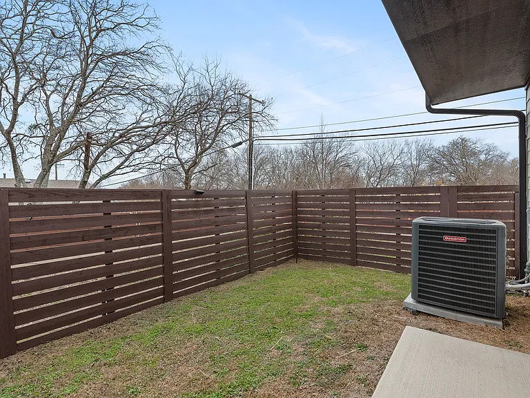 1417 Kramer Ln #21 — Photo 29
