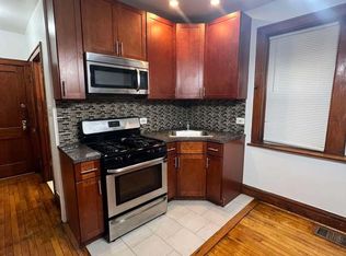 7022 S Maplewood Ave #1R, Chicago, IL 60629