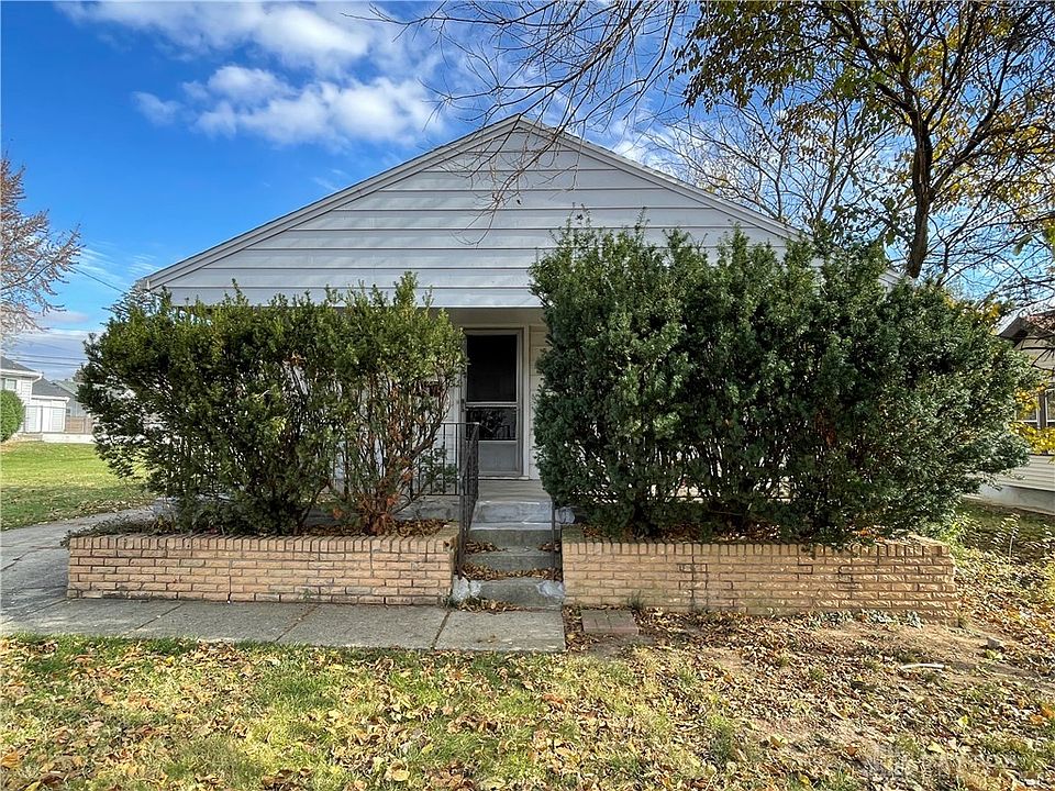 1st image of 3030 Courtland Ave
