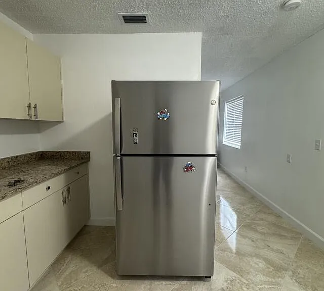 517 S F St #1 — Photo 7