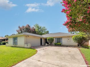 5706 Ridge Dr, Arlington, TX 76016