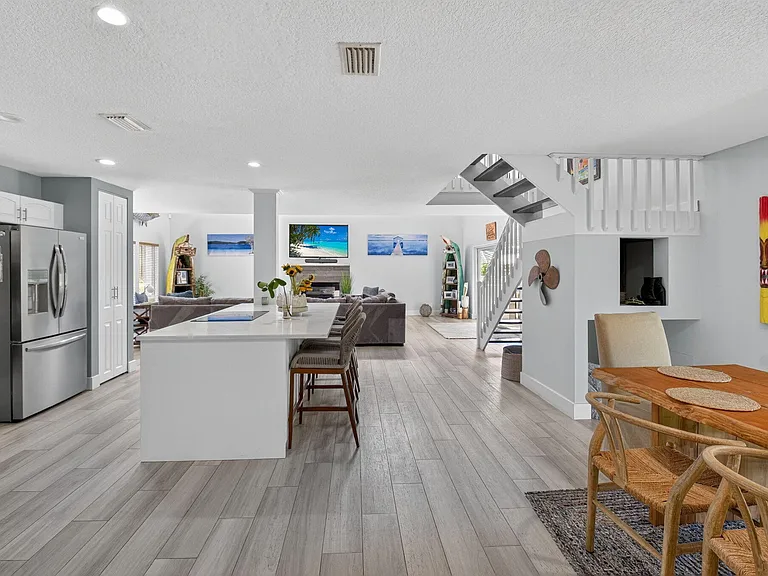 6701 Hillside Ln — Photo 26