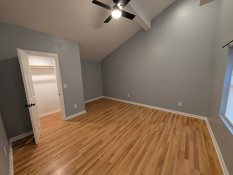 131 River Rd — Photo 8