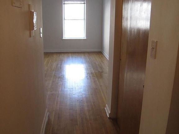 5th image of 571 2nd Ave APT 2B