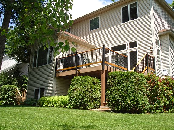 Smaller Second Deck with Grill