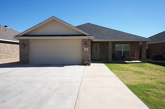 1st image of 8828 Rainbow Dr