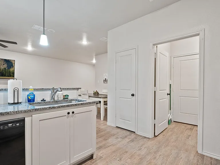 5606 Kemper St — Photo 13