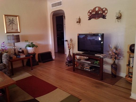 4th image of 4431 Clifton Ave