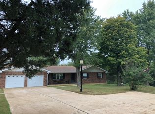 1333 Masters Dr, Arnold, MO 63010