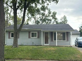 208 Pacific Dr, Bolingbrook, IL 60440