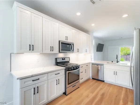 2142 Alyssa Jade Dr, Henderson, NV 89052