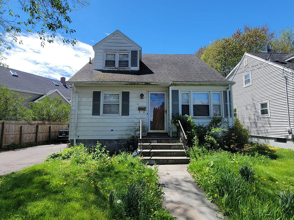 1st image of 18 Townsend Ave #18