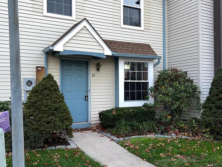 37 James Run — Photo 1
