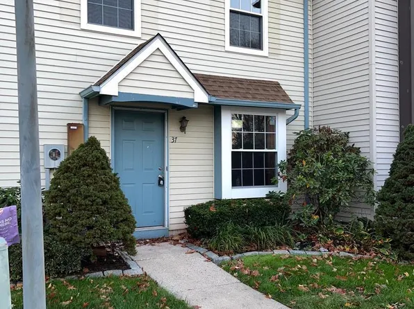 37 James Run, Cherry Hill, NJ 08002