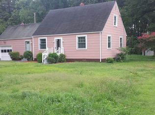 104 Sanford Dr, Hampton, VA 23661