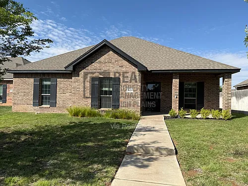 7620 Legacy Pkwy Photo 1