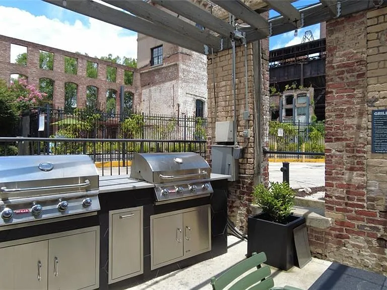 170 Boulevard SE #E221 — Photo 31