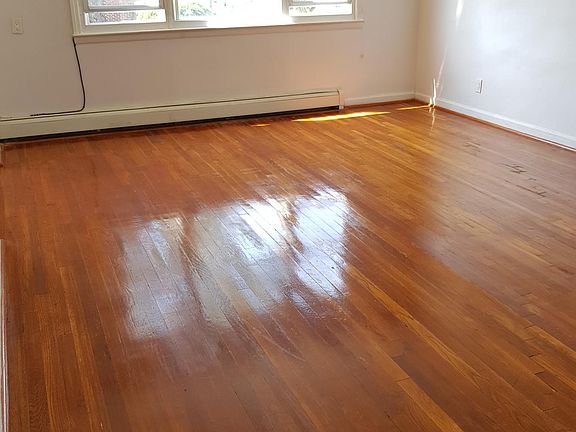 4th image of 168-03 43rd Ave #2