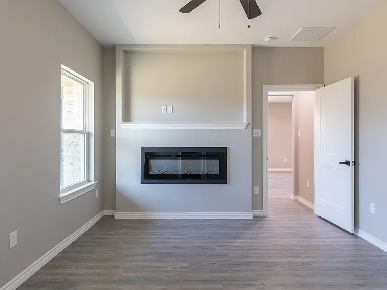 7900 Freedom Crest Ave — Photo 15