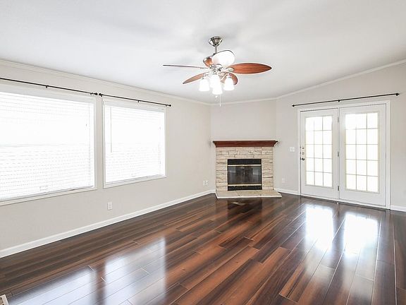 4th image of 21019 Sweet Blossom Ln