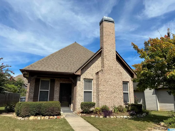 1126 Savannah Ln, Calera, AL 35040