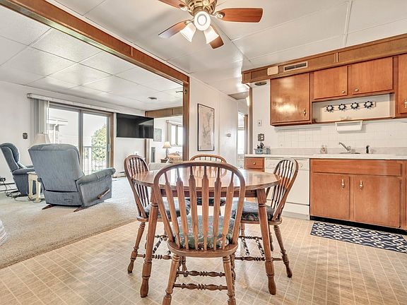 5th image of 1114 Highway 71 N Unit 4-A1