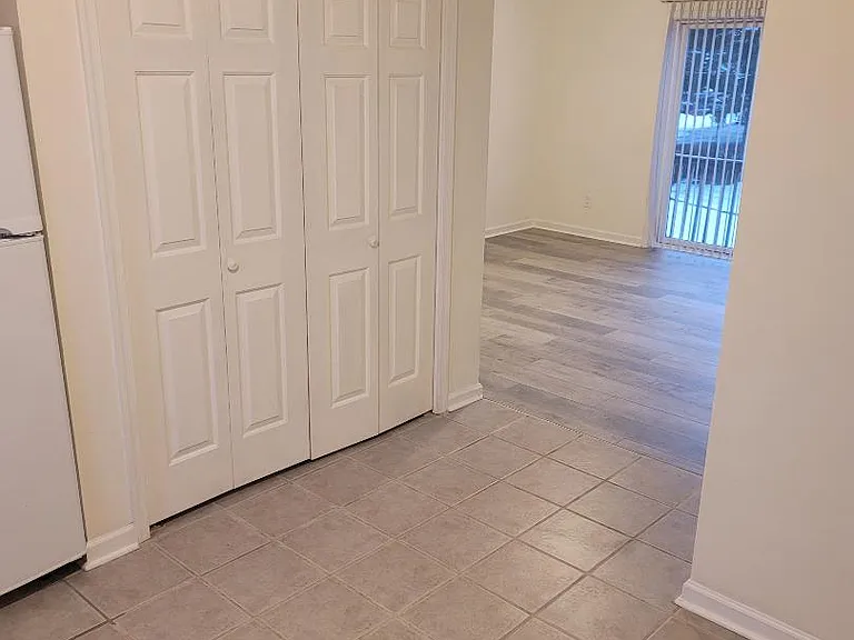 610 Maple Ave — Photo 7