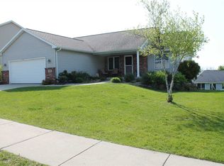 409 Lone Pine Way, Verona, WI 53593