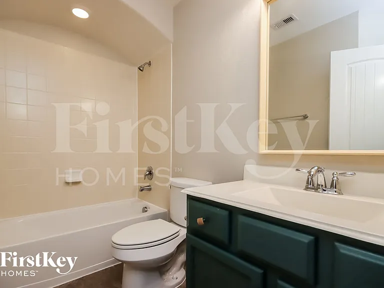 13207 Clover Creek Point Ln — Photo 13