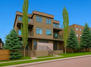 1707 N 27th Ave SW #204, Calgary, AB T2T1G9