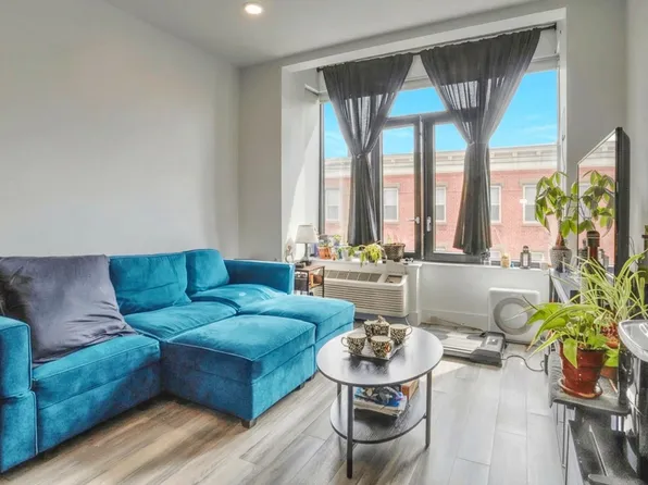 327 Communipaw Ave APT 302, Jersey City, NJ 07304