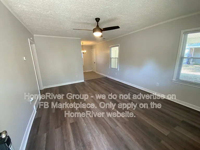 1359 S White Station Rd — Photo 3