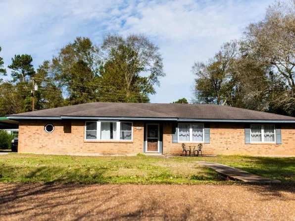 1804 Donna Dr, Deridder, LA 70634