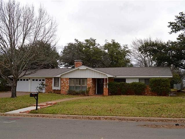 1st image of 1039 Southwood Dr