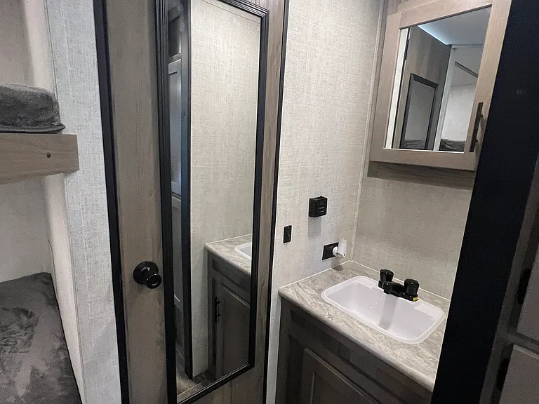 1130 Heron Ln #RV3 — Photo 7