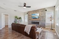 E Conieson Rd-0606-013.jpg
