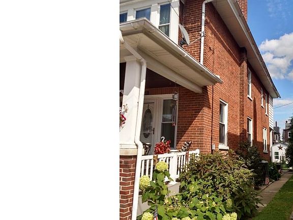 5th image of 140 N Walnut St