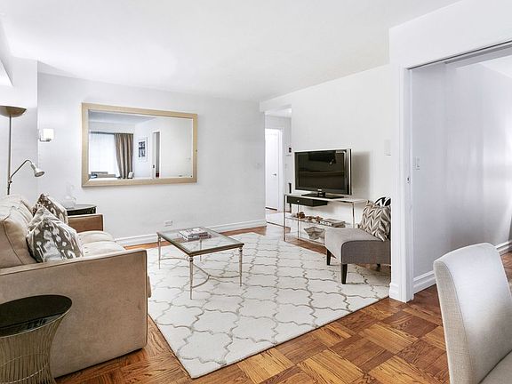 2nd image of 302 Lexington Ave #2G