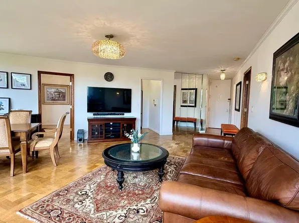 630 First Avenue image 3 of 20