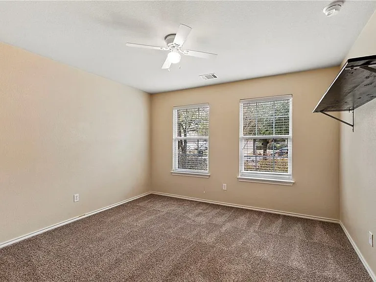 354 Camelia Pkwy — Photo 20