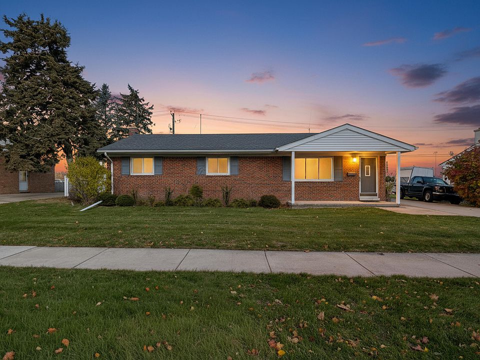 1st image of 241 Nichols Dr
