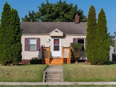 1211 Elliott St, South Bend, IN, 46628
