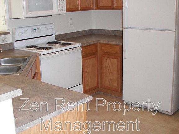 4th image of 1650 N Serina